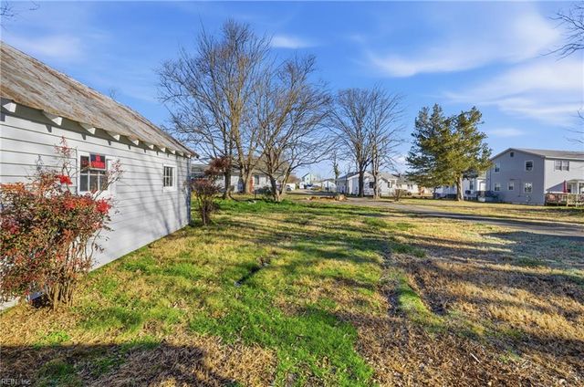 114 Buckroe Ave, Hampton, VA 23664