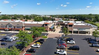 2300 W Higgins Road, Hoffman Estates, IL 60169