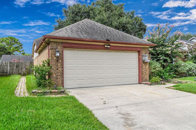 19307 Wildoats Drive, Katy, TX 77449