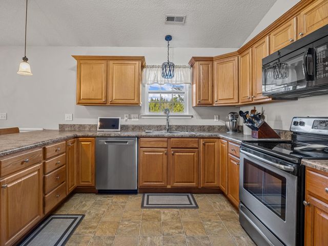 224 Homer Johnson Ct Court, Inman, SC 29349