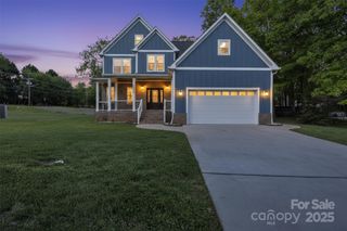 3075 Jamestown Drive, Gastonia, NC 28054