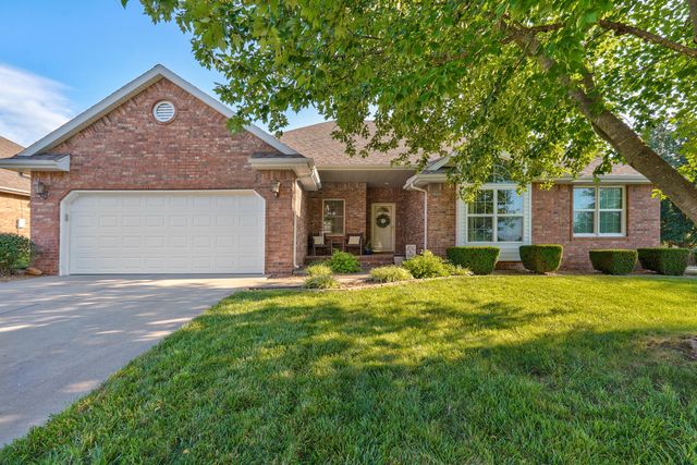 4668 S Warren Road, Springfield, MO 65810
