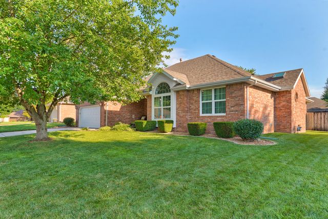 4668 S Warren Road, Springfield, MO 65810