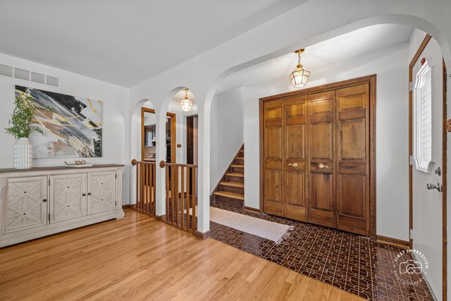 18W088 Claremont Drive, Darien, IL 60561