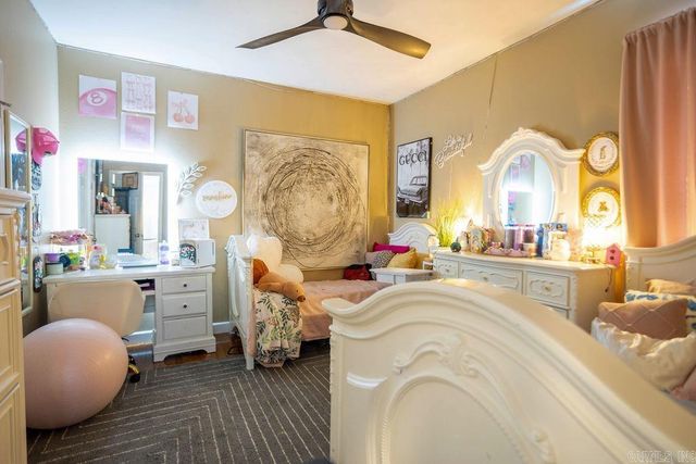 5700 Harrison Street, Batesville, AR 72501