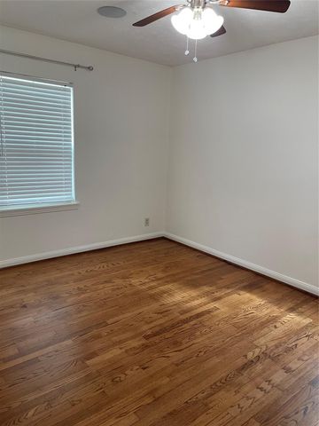 1950 Ridgemore Drive, Houston, TX 77055