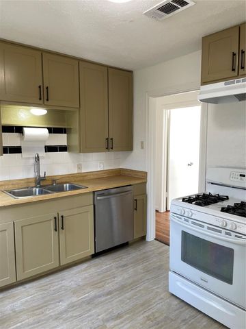 1950 Ridgemore Drive, Houston, TX 77055