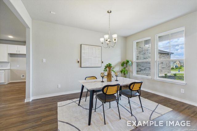 106 Poe Parkway, Castroville, TX 78009