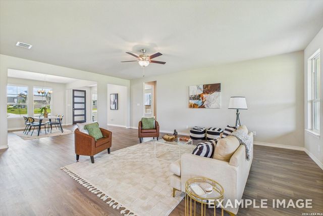 106 Poe Parkway, Castroville, TX 78009