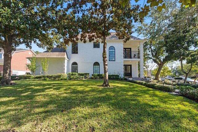 45 Clansmoor Court, Sugar Land, TX 77479
