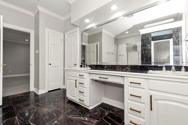 45 Clansmoor Court, Sugar Land, TX 77479