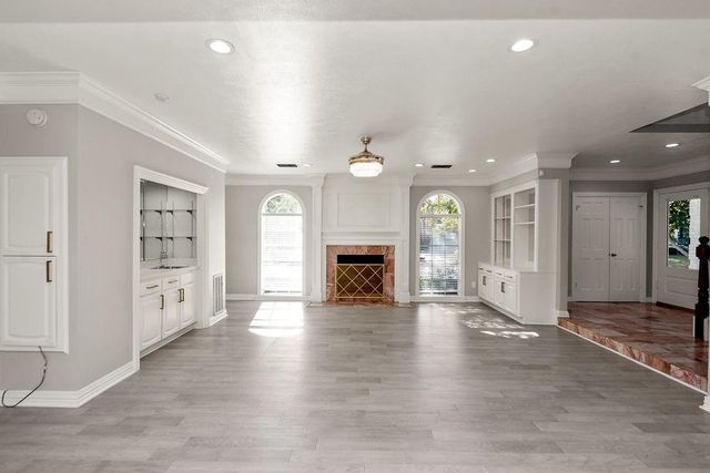 45 Clansmoor Court, Sugar Land, TX 77479