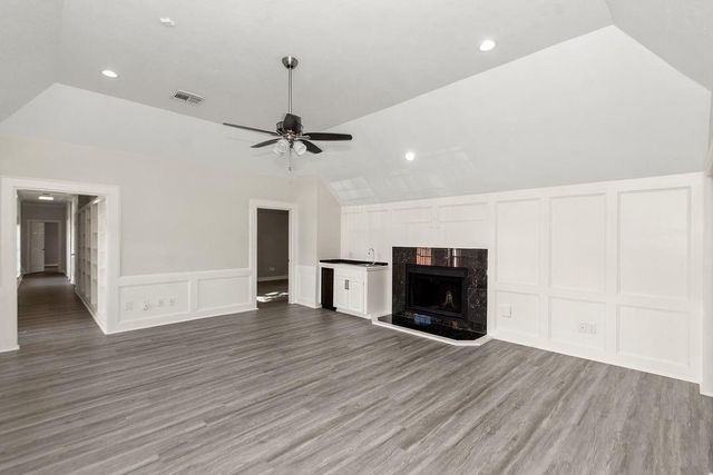 45 Clansmoor Court, Sugar Land, TX 77479