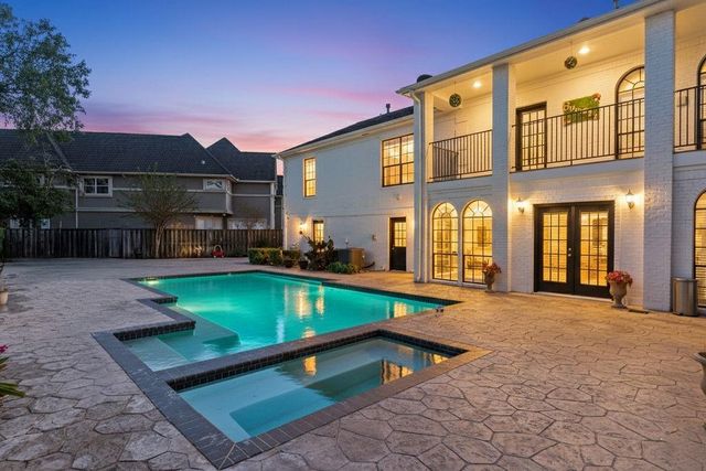 45 Clansmoor Court, Sugar Land, TX 77479