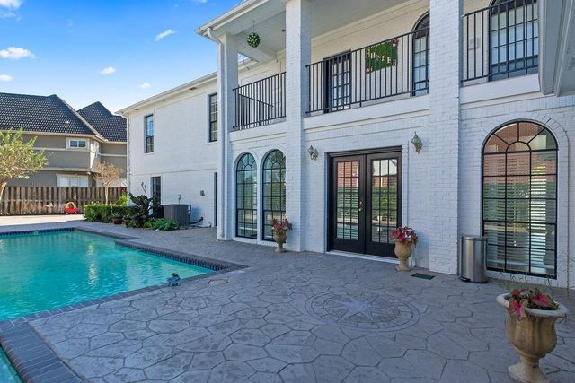 45 Clansmoor Court, Sugar Land, TX 77479