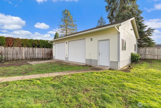 1708 6th Ave SW, Puyallup, WA 98371