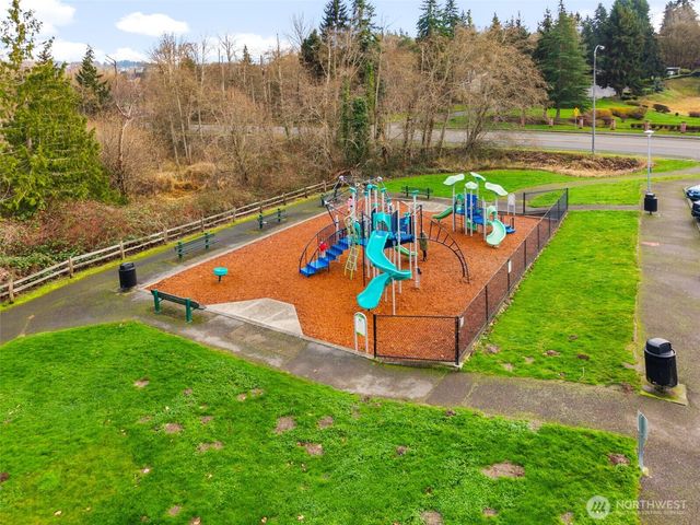 1708 6th Ave SW, Puyallup, WA 98371