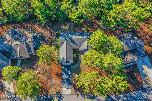 22 La Quinta Loop, Pinehurst, NC 28374
