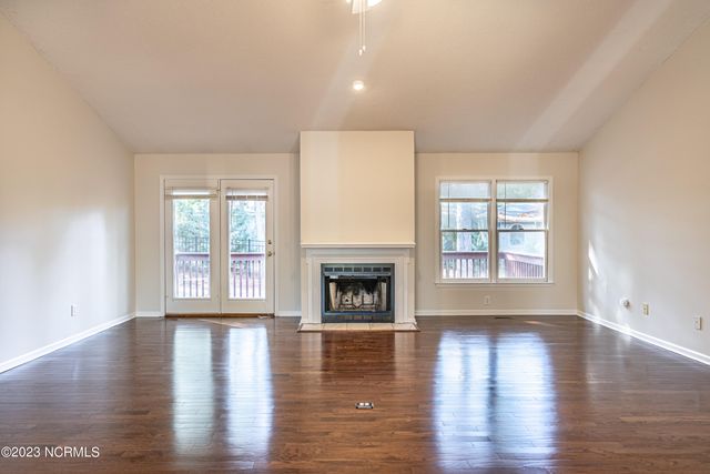 22 La Quinta Loop, Pinehurst, NC 28374