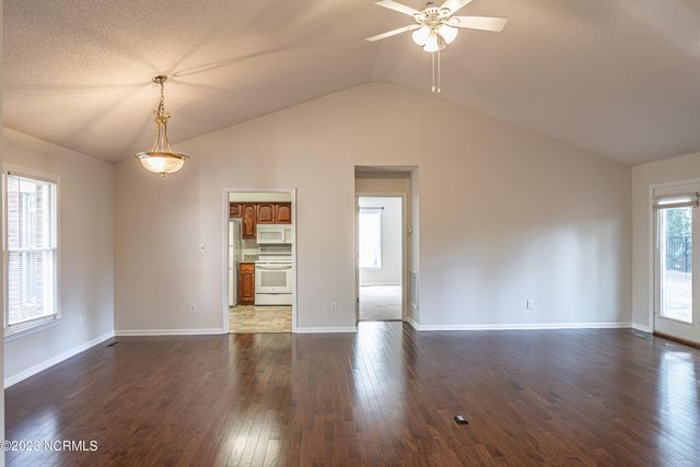 22 La Quinta Loop, Pinehurst, NC 28374