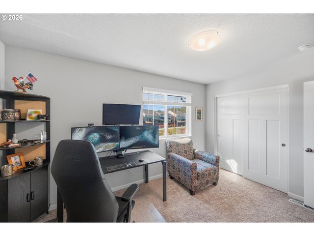 2690 Nw MEADOWS Dr, Mc Minnville, OR 97128