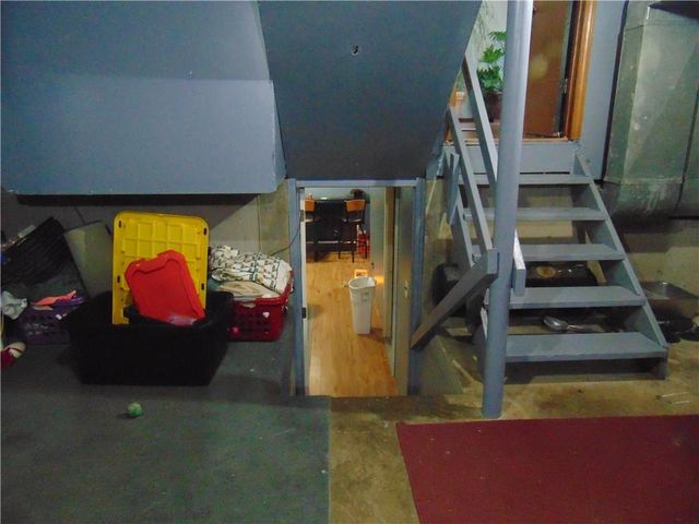 2103 Ridgewood Road, Harrisonville, MO 64701