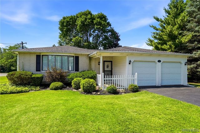 742 Scovell Drive, Lewiston, NY 14092