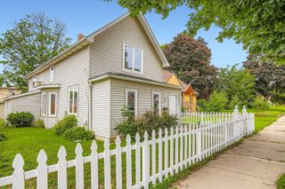 236 11th Avenue S, South Saint Paul, MN 55075