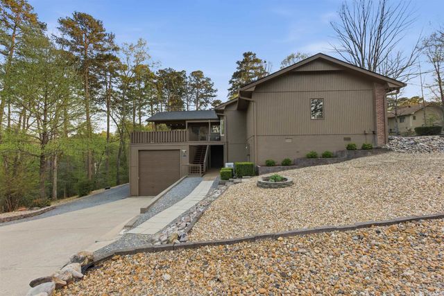 1 Narvaez Lane, Hot Springs Village, AR 71909