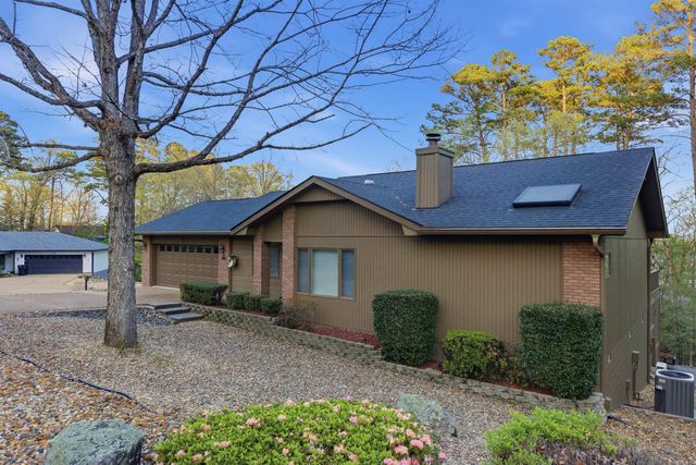 1 Narvaez Lane, Hot Springs Village, AR 71909