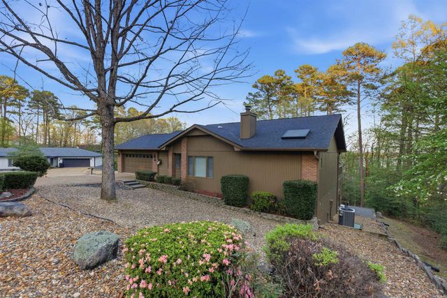 1 Narvaez Lane, Hot Springs Village, AR 71909