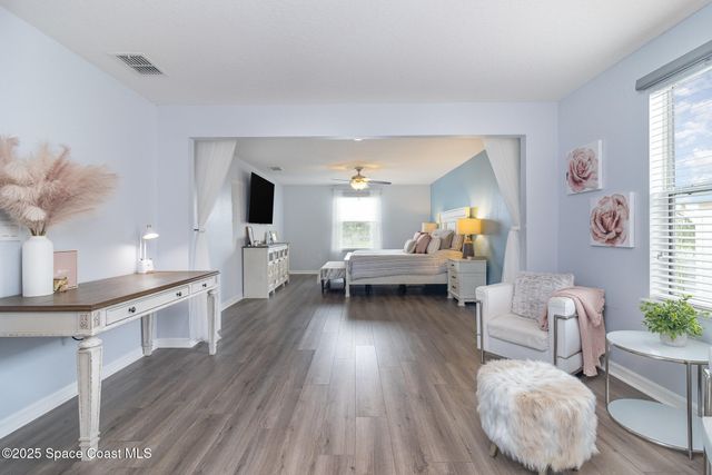 2039 Snapdragon Drive NW, Palm Bay, FL 32907