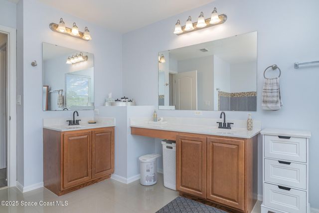 2039 Snapdragon Drive NW, Palm Bay, FL 32907