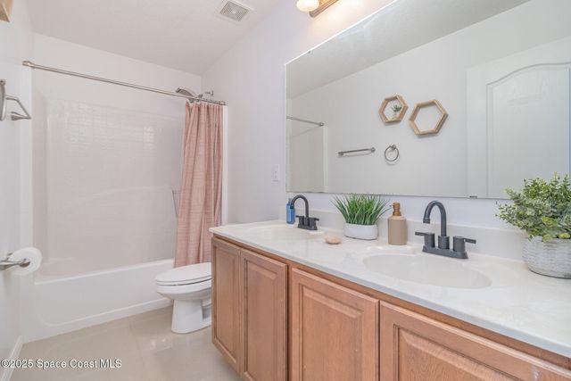 2039 Snapdragon Drive NW, Palm Bay, FL 32907