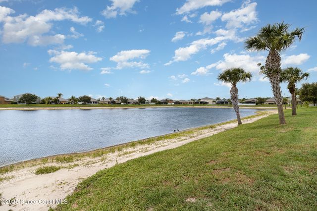 2039 Snapdragon Drive NW, Palm Bay, FL 32907