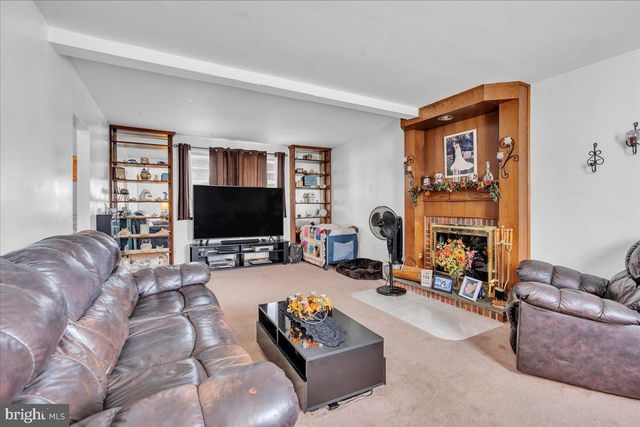 318 S CUMMINGS AVE, Glassboro, NJ 08028