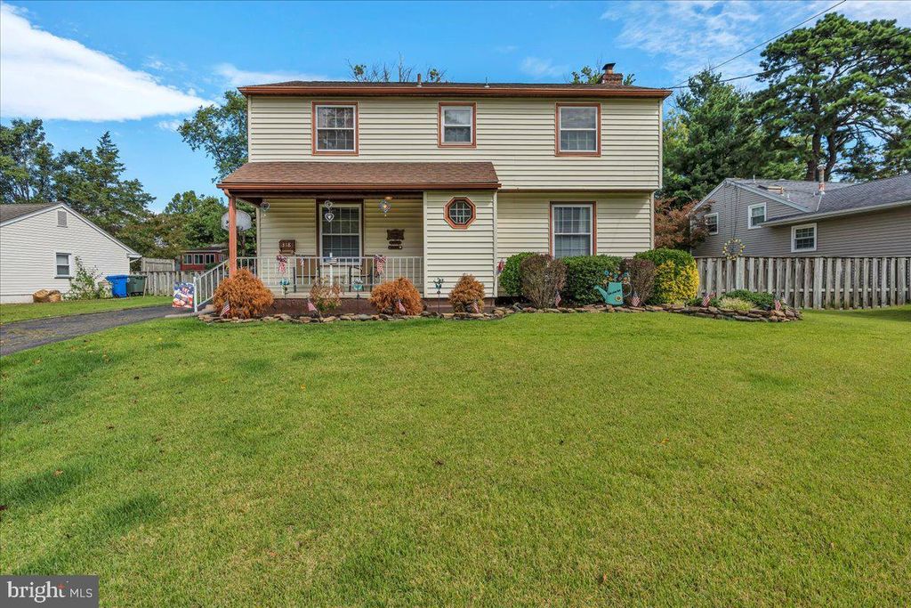 318 S CUMMINGS AVE, GLASSBORO, NJ 08028 — photo 2