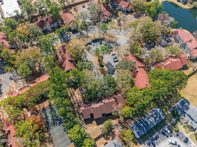 2305 WOOD HILL Place, Jacksonville, FL 32256