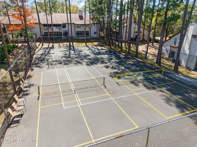 2305 WOOD HILL Place, Jacksonville, FL 32256