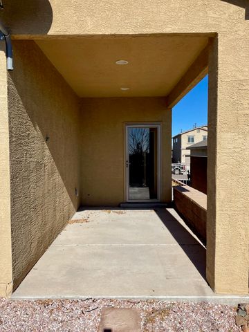 5841 Union Drive NE, Rio Rancho, NM 87144