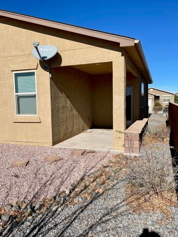 5841 Union Drive NE, Rio Rancho, NM 87144