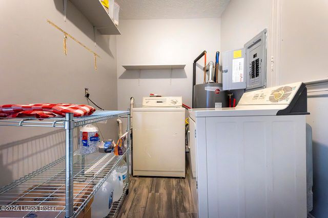 905 Camden Ave, Louisville, KY 40215