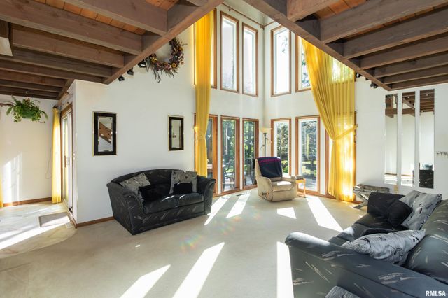 1428 NW WINDERMERE Drive, Tremont, IL 61568