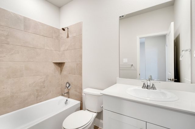 4006 Granbury Drive, Farmersville, TX 75442
