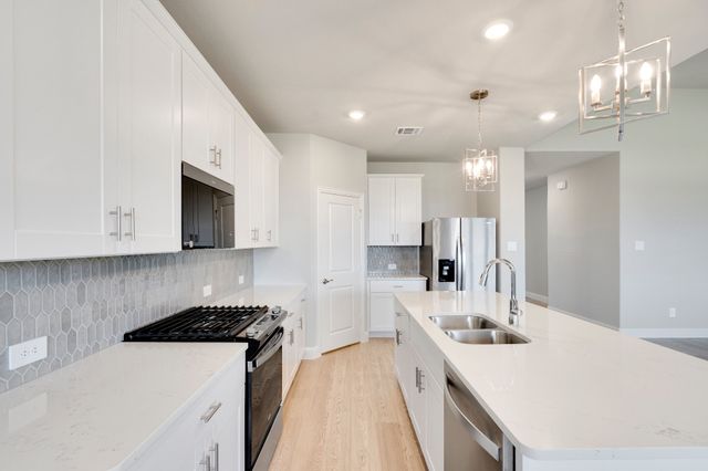 4006 Granbury Drive, Farmersville, TX 75442