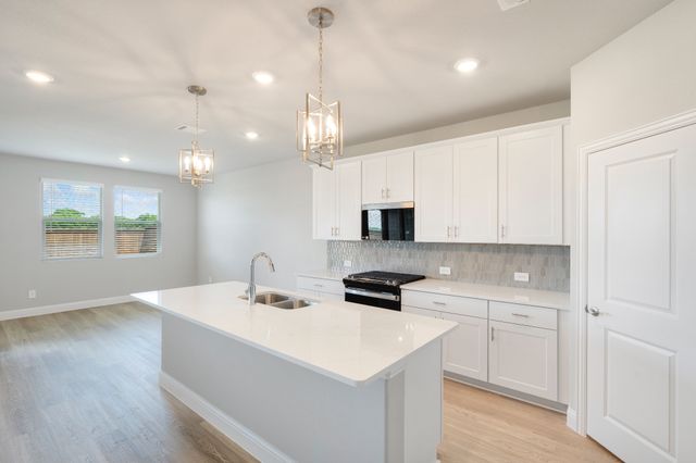 4006 Granbury Drive, Farmersville, TX 75442
