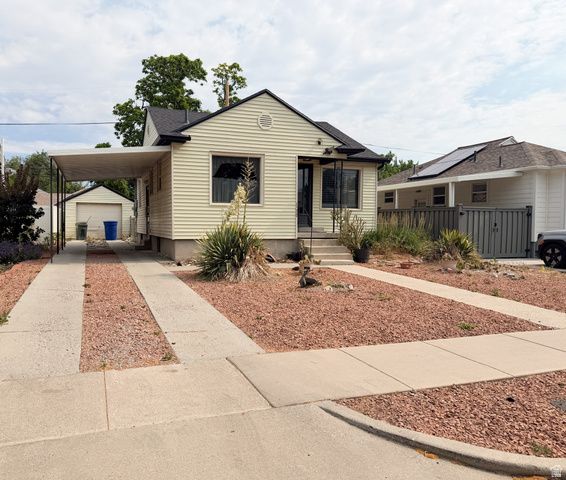 225 E ROSEWOOD AVE, Salt Lake City, UT 84115