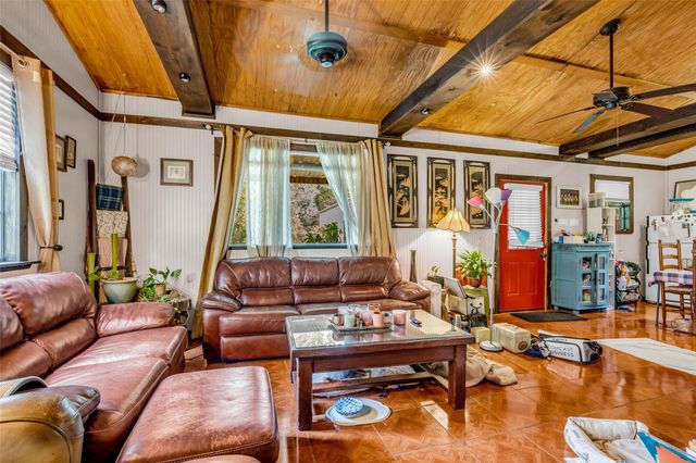 5930 Honea Egypt Road, Montgomery, TX 77316