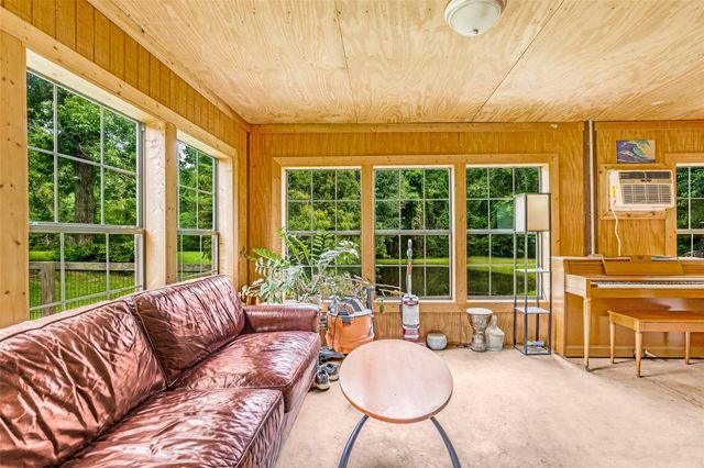 5930 Honea Egypt Road, Montgomery, TX 77316