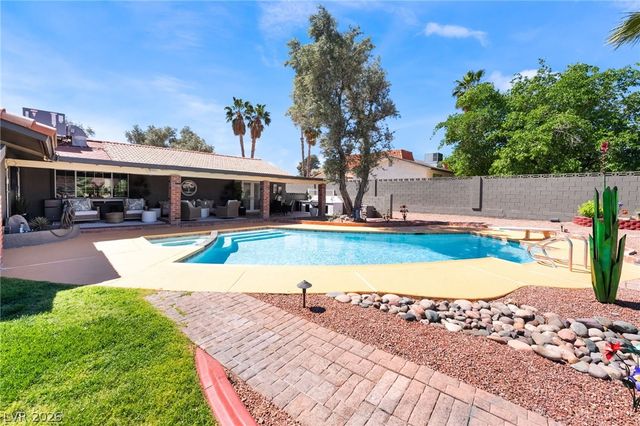 6540 Laredo Street, Las Vegas, NV 89146